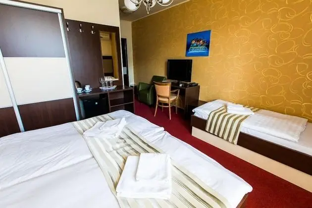 Deluxe Üç Kişilik Oda
