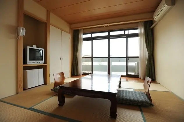 Traditional Oda, Sigara İçilmez, Okyanus Manzaralı (Japanese, 8 Tatami Mats)