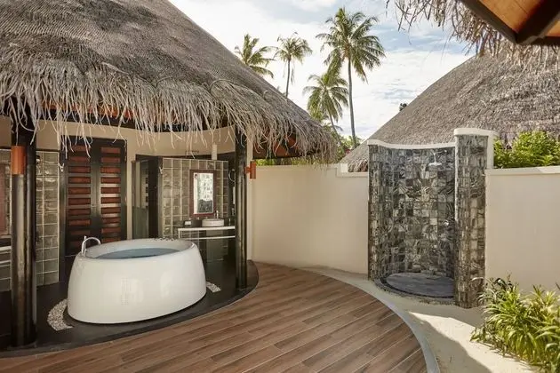 Deluxe Villa, Plaj Kenarı