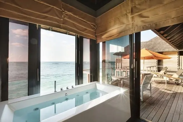 Villa (Water Villa)