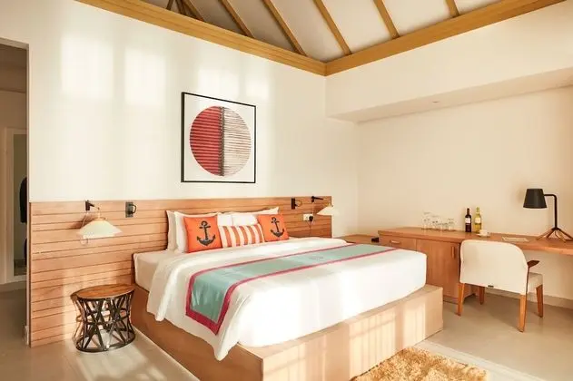 Beach Suite with Pool