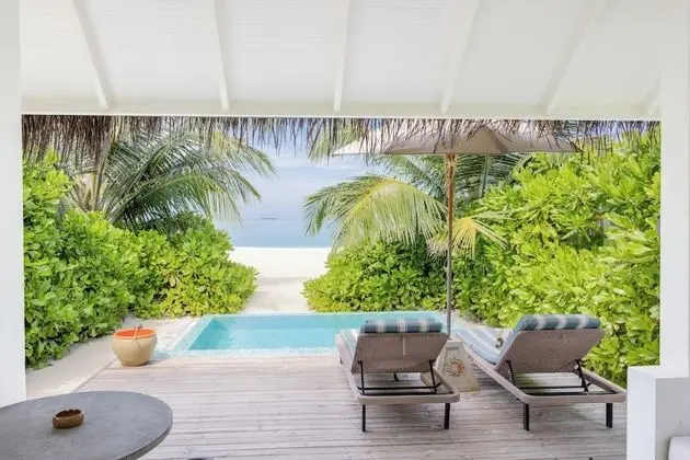 Beach Suite with Pool