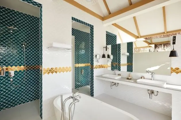 Beach Suite with Pool