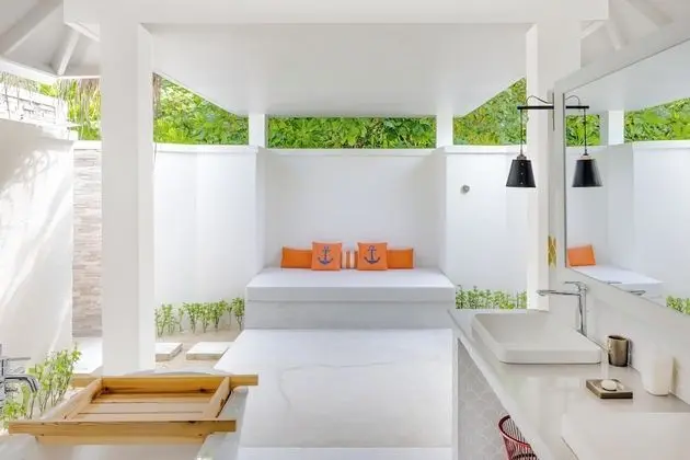 Beach Suite with Pool
