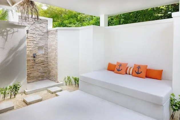 Beach Suite with Pool