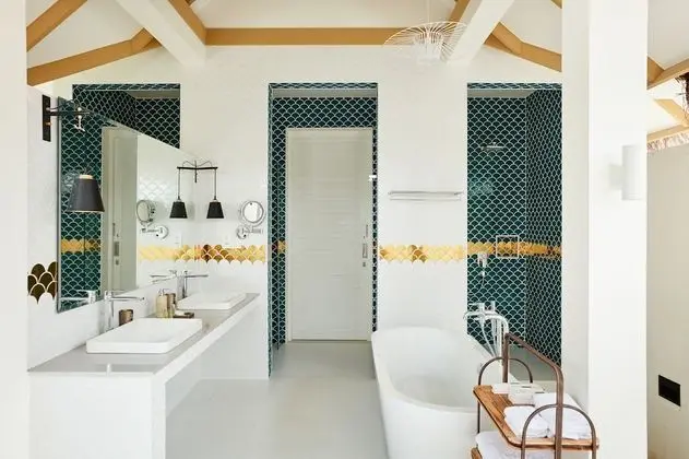 Family Suite with Pool