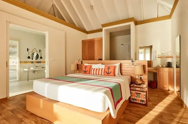 Ocean Suite with Pool