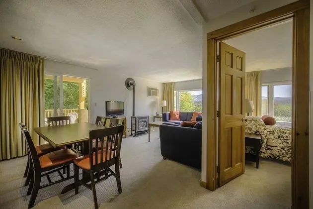 Three Bedroom Condo located at Mountainside Resort