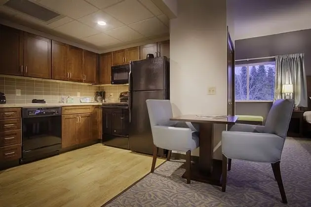 Three Bedroom Condo located at Mountainside Resort