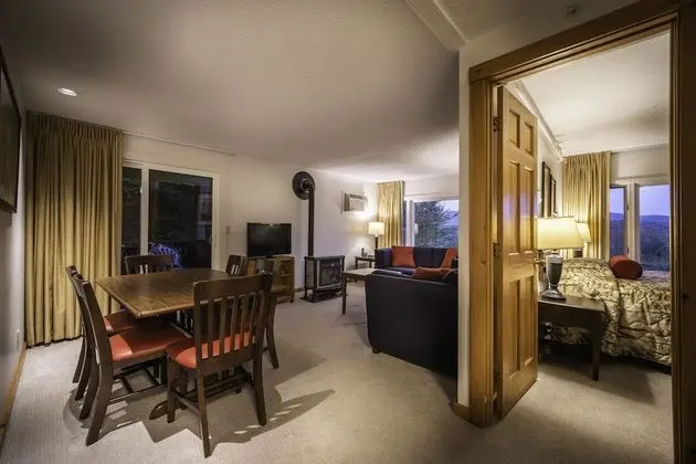 Three Bedroom Condo located at Mountainside Resort