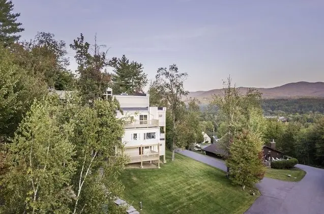 Three Bedroom Condo located at Mountainside Resort