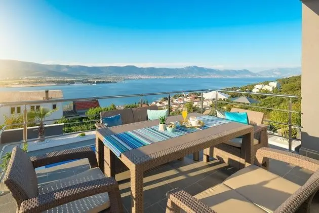 Villa, 3 Yatak Odası, Kişiye Özel Havuzlu, Deniz Manzaralı