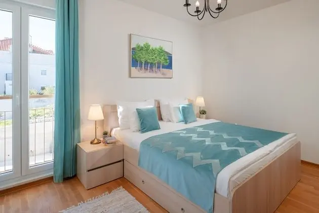 Apart Daire, 2 Yatak Odası, Deniz Manzaralı