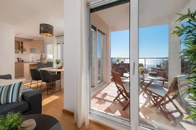 Apart Daire, 2 Yatak Odası, Deniz Manzaralı