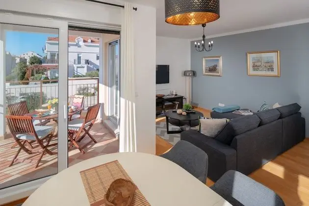 Apart Daire, 2 Yatak Odası, Deniz Manzaralı