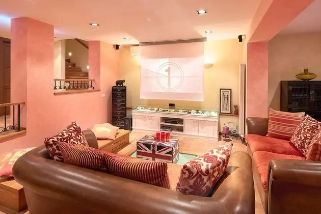 Deluxe Villa