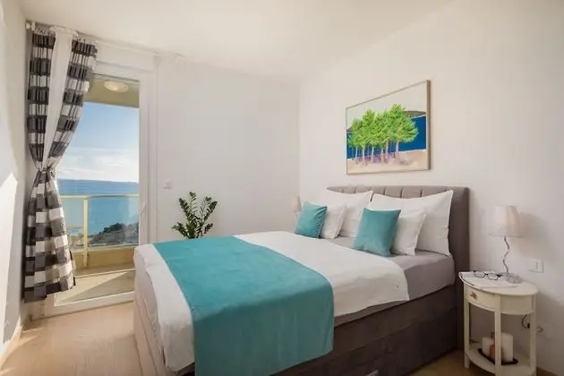 Apart Daire, Deniz Manzaralı