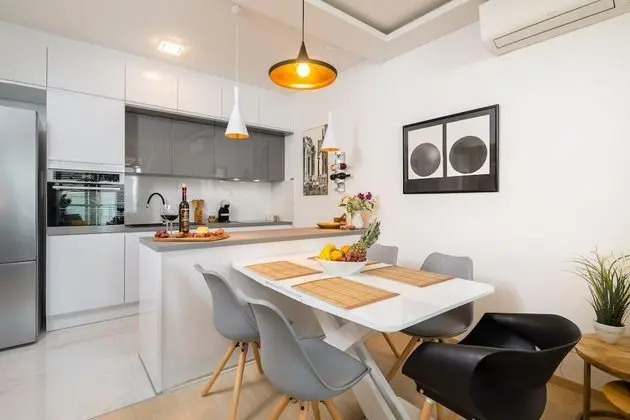 Apart Daire, Deniz Manzaralı