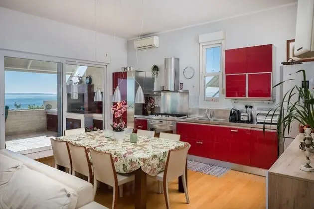 Apart Daire, Deniz Manzaralı