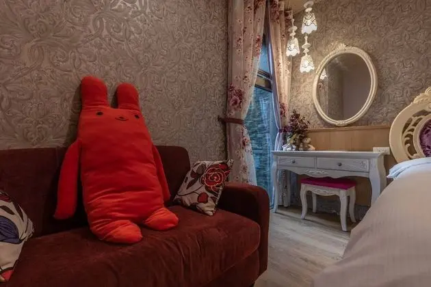 Grand Tek Büyük Yataklı Oda