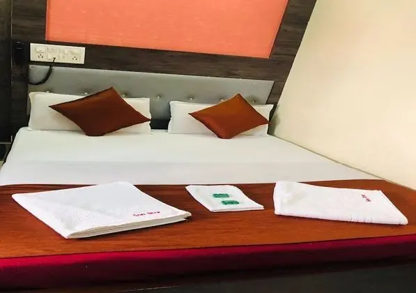 Deluxe Tek Büyük Yataklı Oda, Ortak Banyo