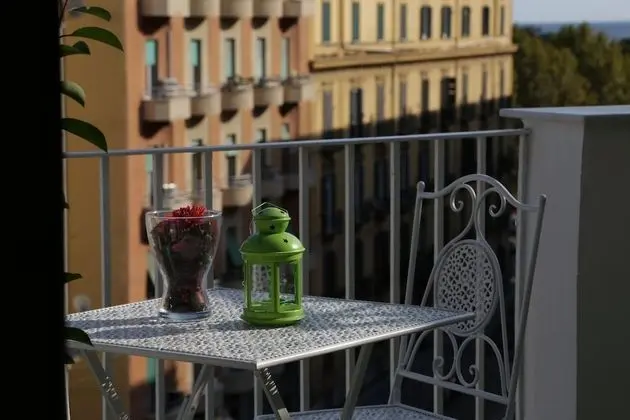 Standard Üç Kişilik Oda, Deniz Manzaralı