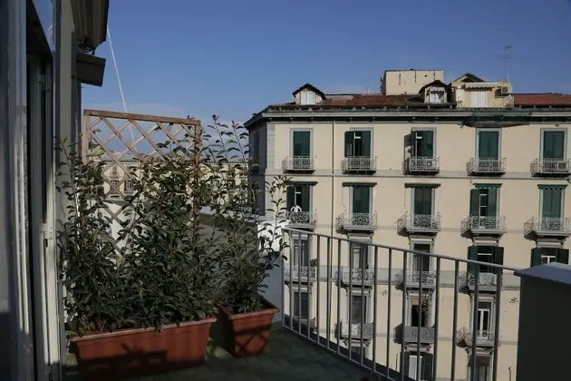 Standard Üç Kişilik Oda, Deniz Manzaralı