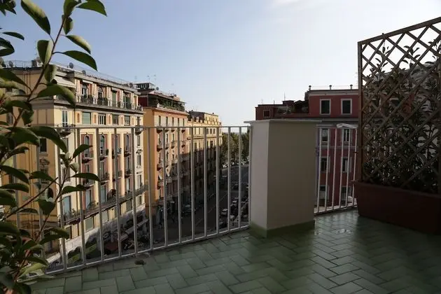 Standard Üç Kişilik Oda, Deniz Manzaralı