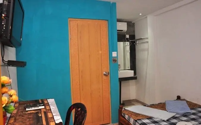 Basic Tek Büyük Yataklı Oda (Non AC)