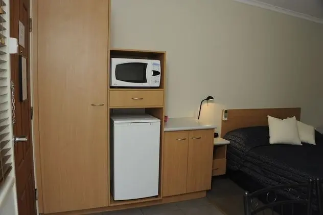 Standard Stüdyo, Sigara İçilmez