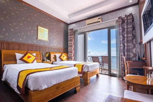 Deluxe Tek Büyük veya İki Ayrı Yataklı Oda