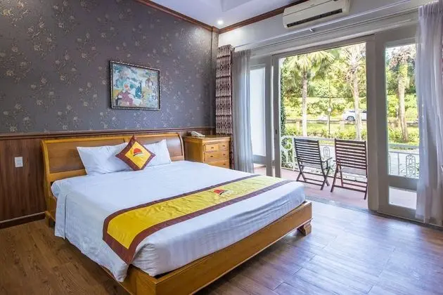 Deluxe Tek Büyük Yataklı Oda