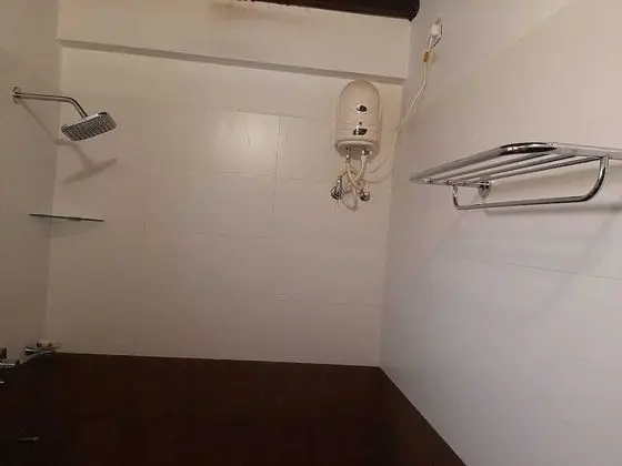 Traditional Tek Büyük Yataklı Oda