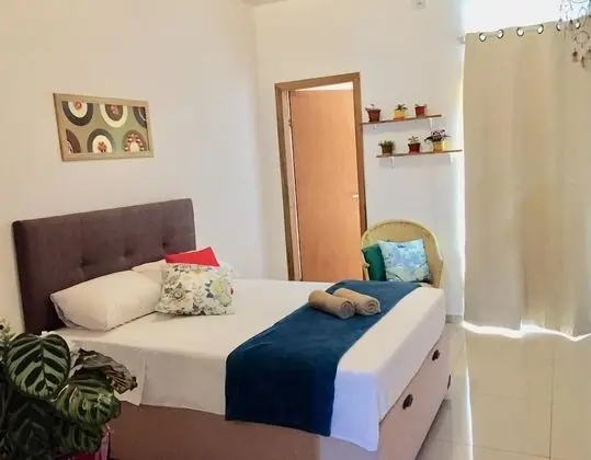 Üç Kişilik Oda
