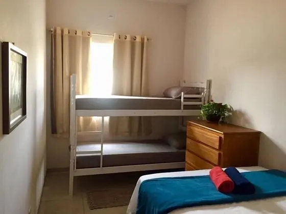 Üç Kişilik Oda