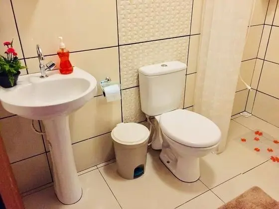 Üç Kişilik Oda
