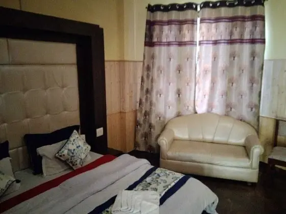 Executive Tek Büyük Yataklı Oda