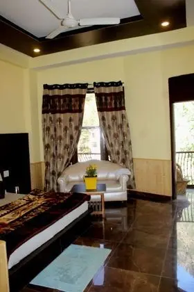Luxury Tek Büyük Yataklı Oda