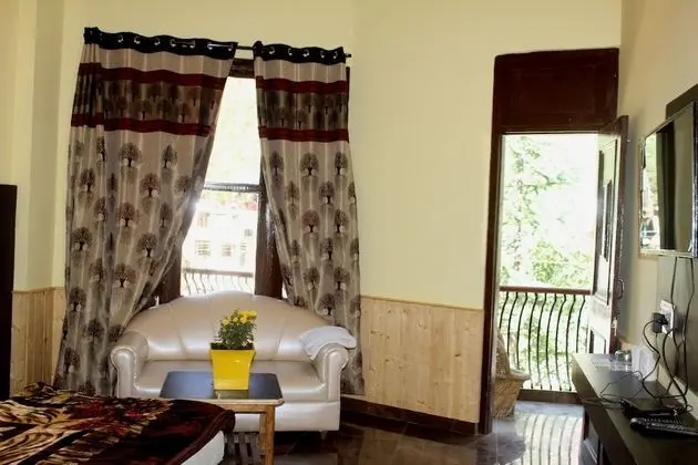 Luxury Tek Büyük Yataklı Oda