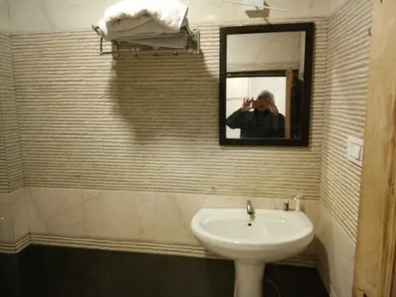 Luxury Tek Büyük Yataklı Oda