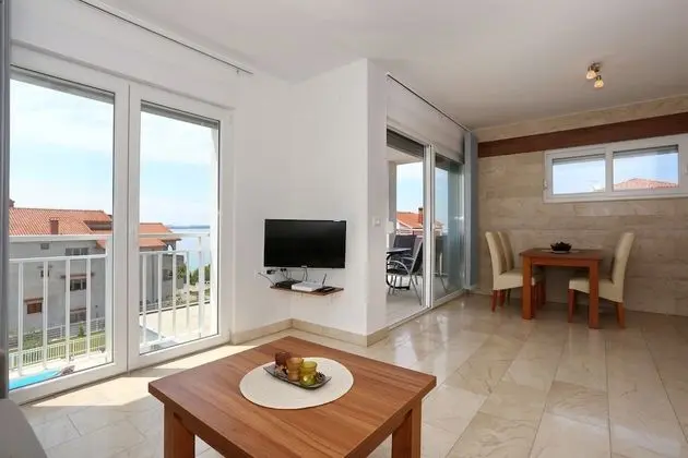 Panoramic Apart Daire, 1 Yatak Odası, Havuz Kullanımı, Plaj Kenarı