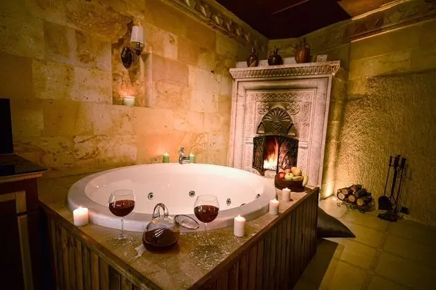 Honeymoon Oda, 1 Büyük (Queen) Boy Yatak, Balkon, Dağ Manzaralı