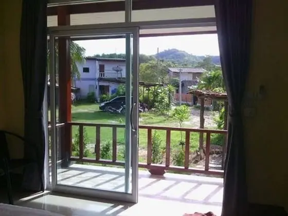Deluxe Tek Büyük Yataklı Oda, Balkon/Veranda, Park Manzaralı