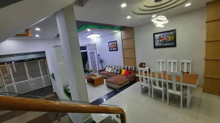 Villa, 5 Yatak Odası, Balkon