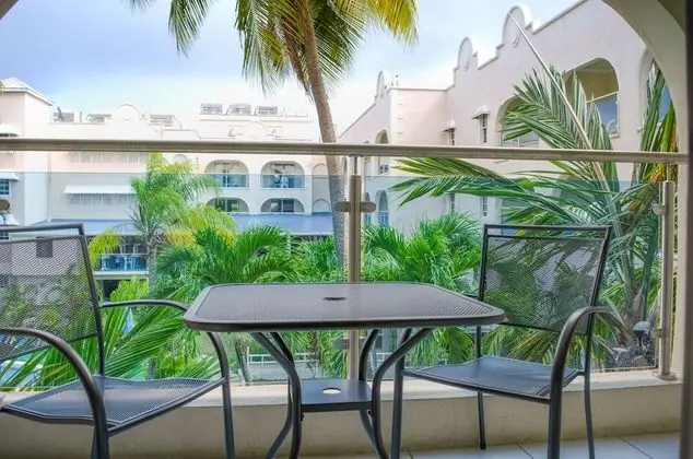 Superior Oda, 1 En Büyük (King) Boy Yatak, Balkon, Havuz Manzaralı