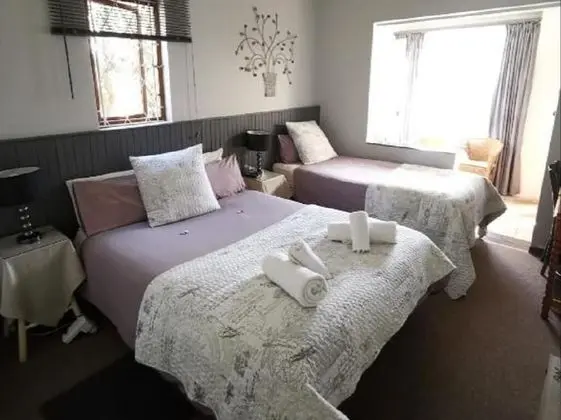 Robin 2 Twin Single Room
