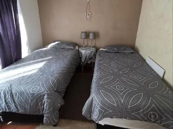 Sunbird Self Catering Cottage