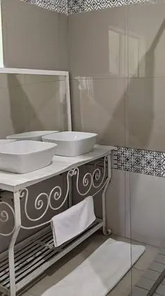 Deluxe Oda, 1 Yatak Odası, Sigara İçilmez, Bahçe Manzaralı