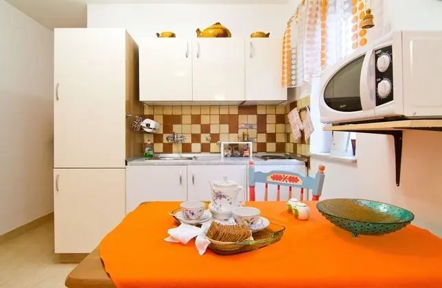 Family Apart Daire, 1 Yatak Odası, Mutfak, Zemin Kat