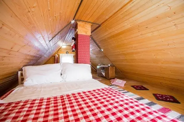 Traditional Kır Evi, Veranda, Zemin Kat